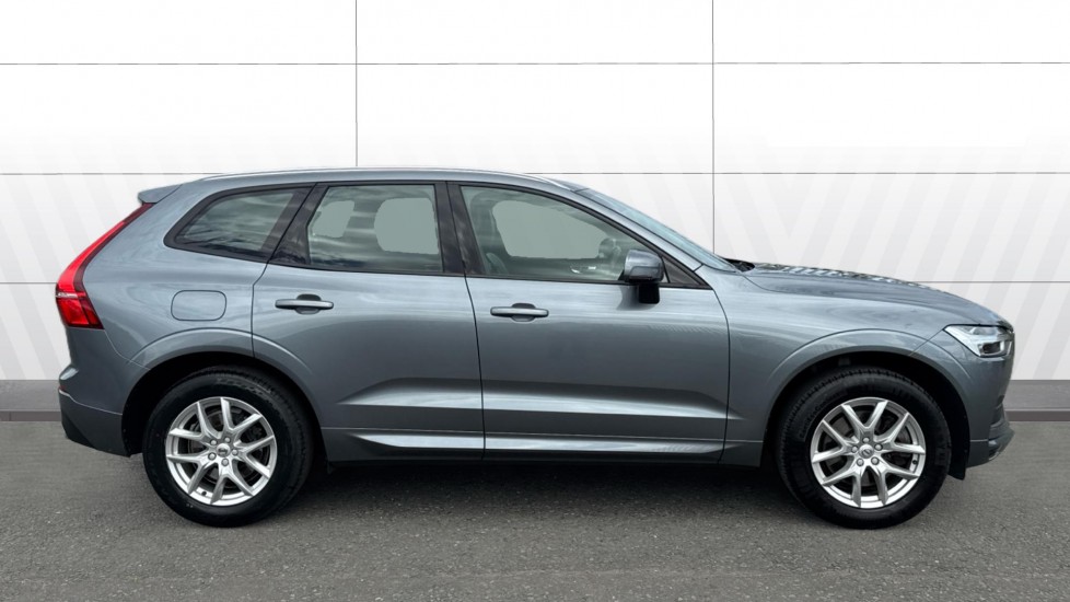 Volvo XC60 2.0 D4 Momentum 5dr Geartronic Diesel Estate - Image 5