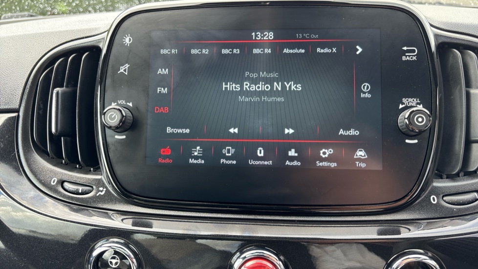 Fiat 500 1.0 Mild Hybrid Dolcevita [Part Leather] 3dr Petrol Hatchback - Image 12