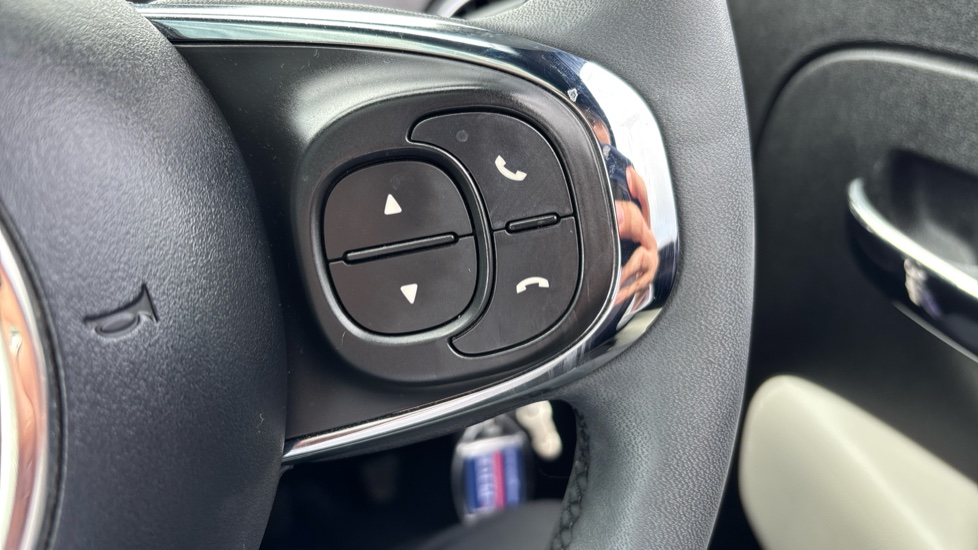 Fiat 500 1.0 Mild Hybrid Dolcevita [Part Leather] 3dr Petrol Hatchback - Image 23