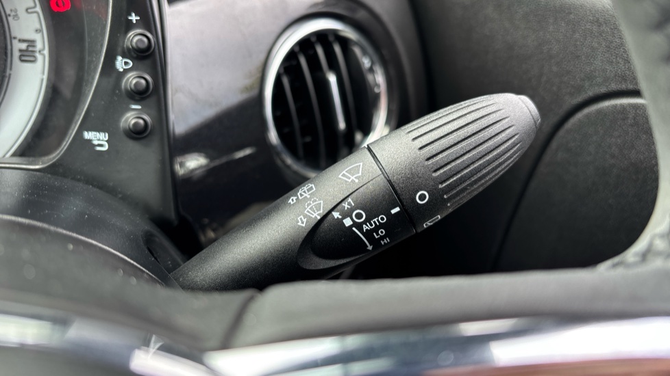 Fiat 500 1.0 Mild Hybrid Dolcevita [Part Leather] 3dr Petrol Hatchback - Image 27