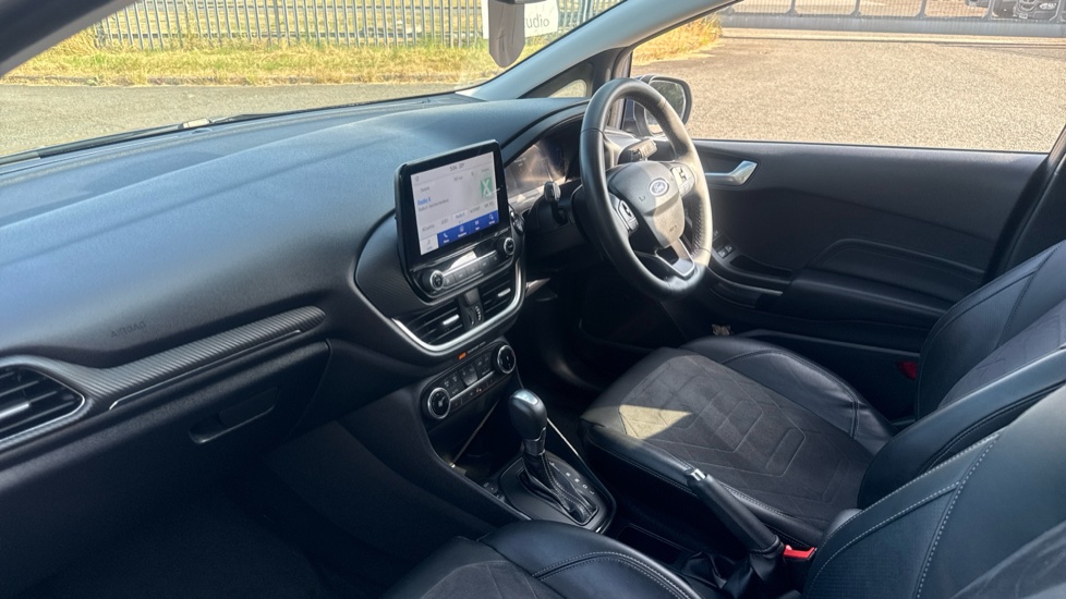 Ford Fiesta 1.0 EcoBoost Hbd mHEV 125 Titanium Vignal 5dr Auto Petrol Hatchback - Image 9