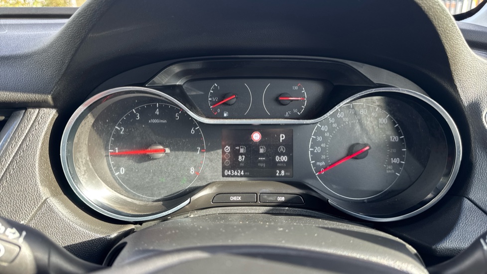 Vauxhall Grandland X 1.2 Turbo Elite Nav 5dr Auto [8 Speed] Petrol Hatchback - Image 18