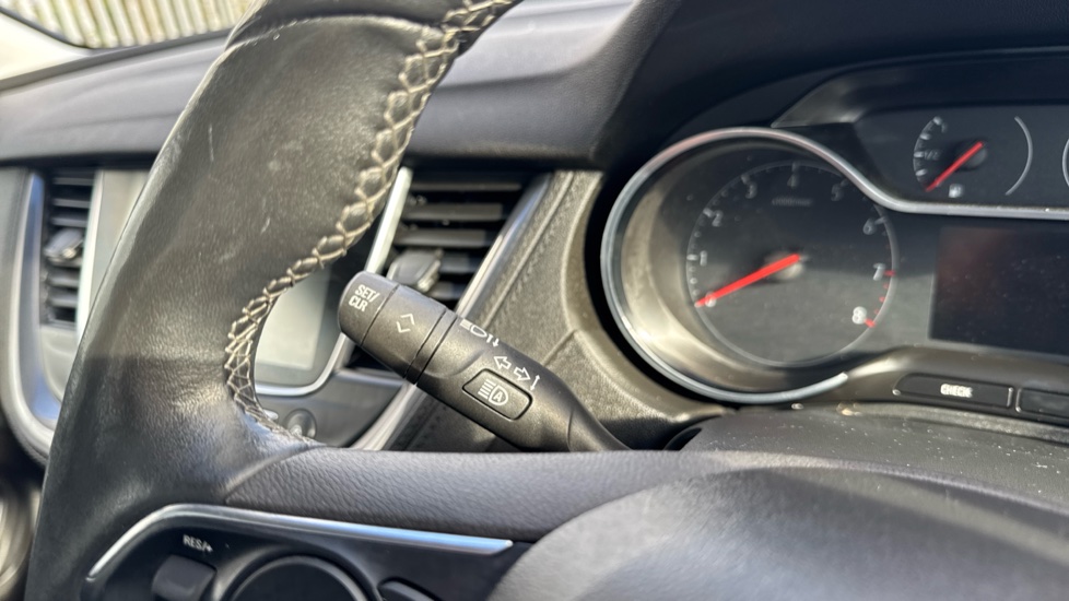 Vauxhall Grandland X 1.2 Turbo Elite Nav 5dr Auto [8 Speed] Petrol Hatchback - Image 36