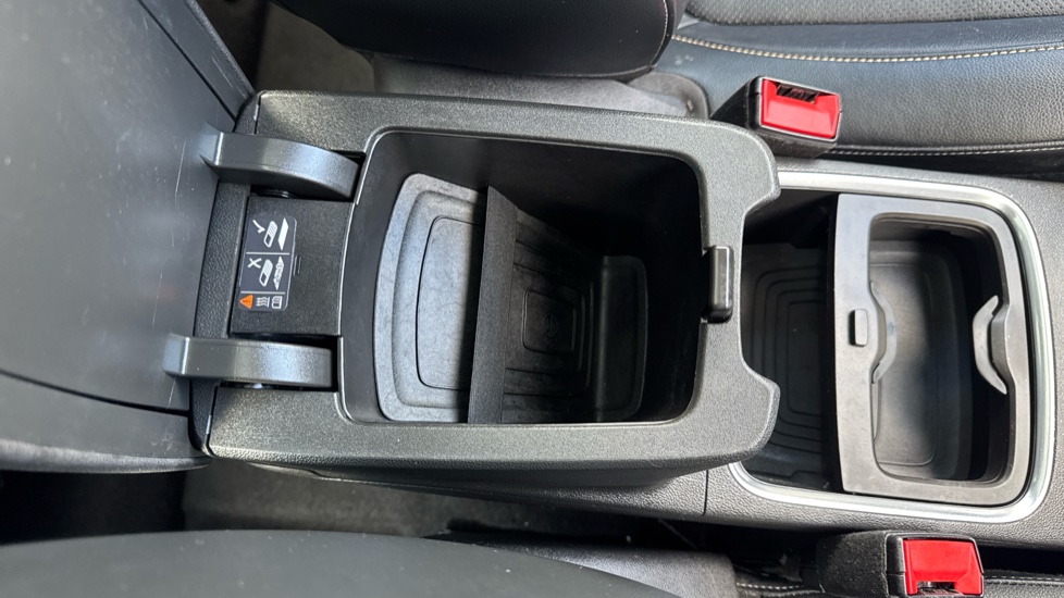 Vauxhall Grandland X 1.2 Turbo Elite Nav 5dr Auto [8 Speed] Petrol Hatchback - Image 42