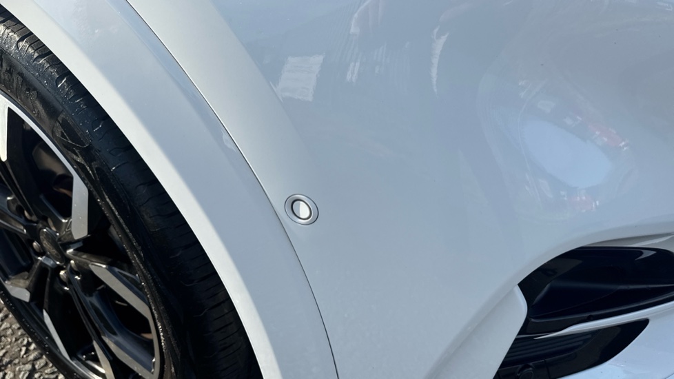 Ford Puma 1.0 EcoBoost Hybrid mHEV ST-Line X 5dr DCT Petrol Hatchback - Image 26