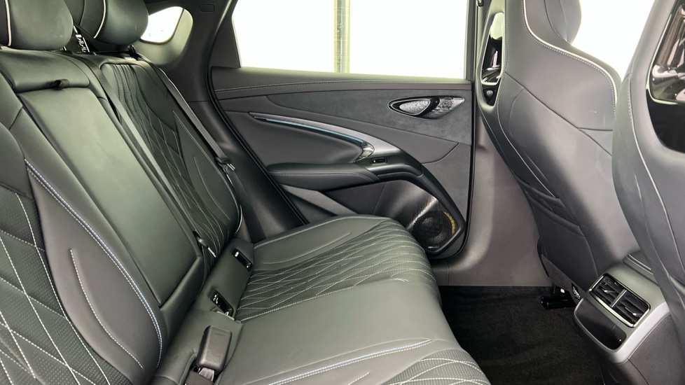 BYD Seal 230kW Design 83kWh 4dr Auto Electric Saloon - Image 12