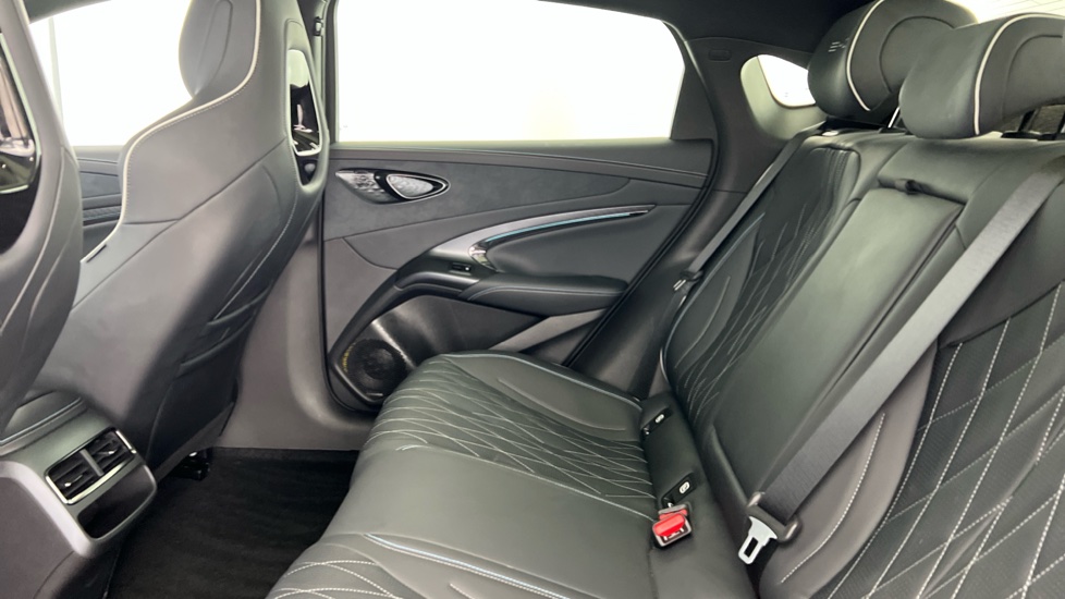 BYD Seal 230kW Design 83kWh 4dr Auto Electric Saloon - Image 13