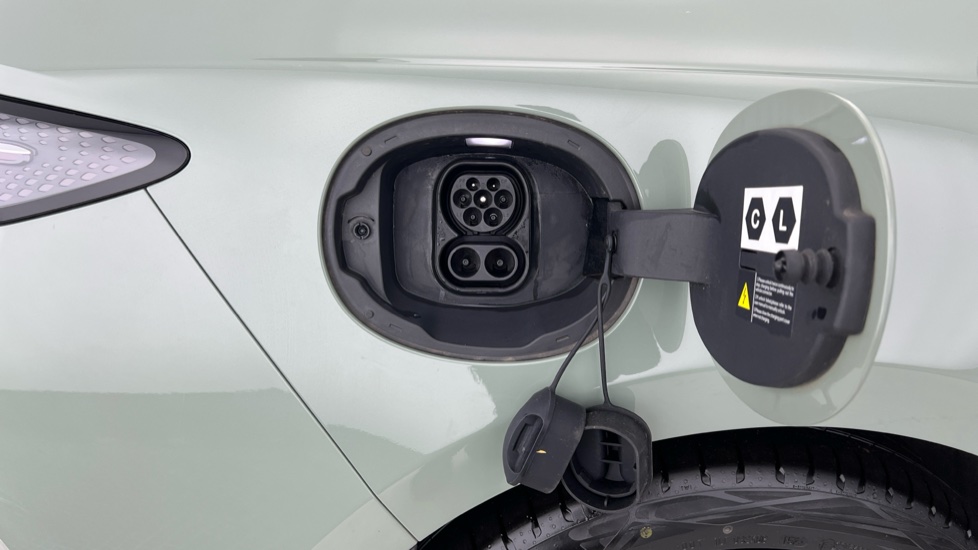 BYD Seal 230kW Design 83kWh 4dr Auto Electric Saloon - Image 20