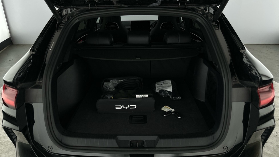 BYD Seal U 1.5 DM-i Comfort 5dr Auto Estate - Image 14