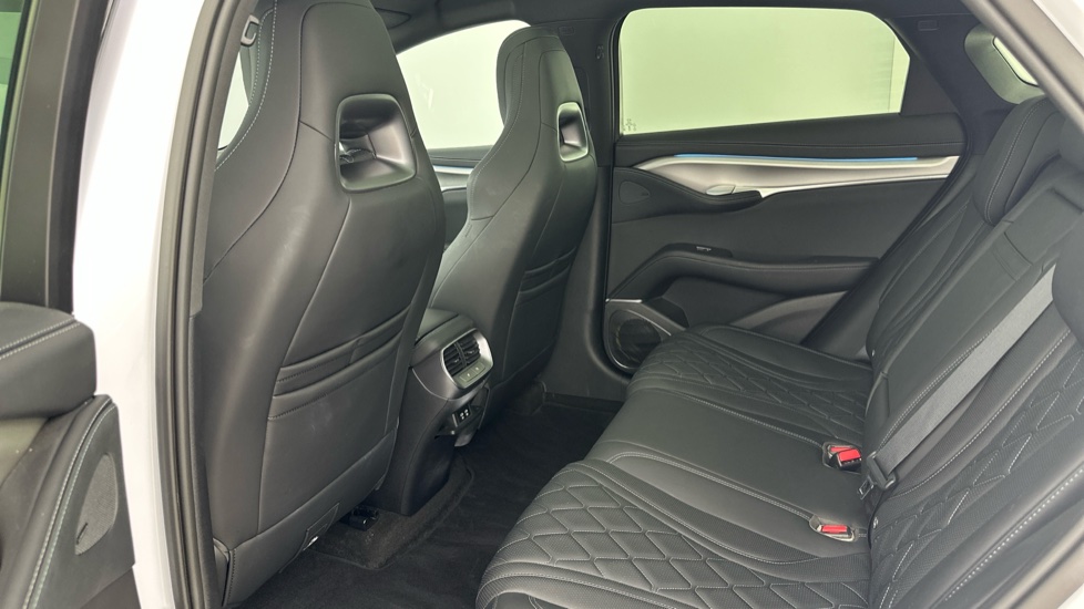 BYD Sealion 7 230kW Comfort 83kWh 5dr Auto Electric Estate - Image 13