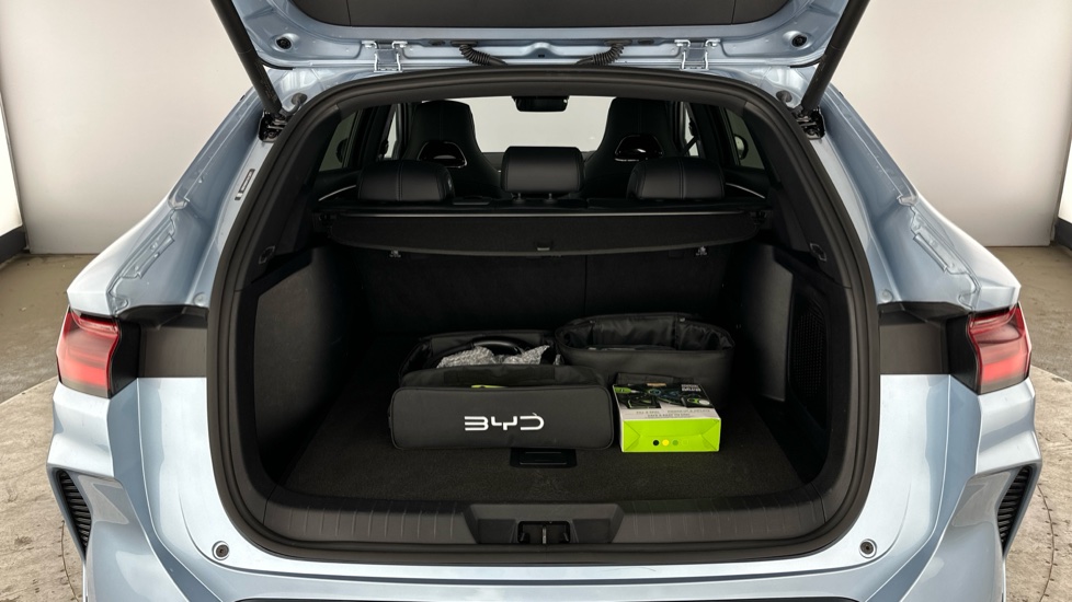 BYD Seal U 1.5 DM-i Comfort 5dr Auto Estate - Image 14