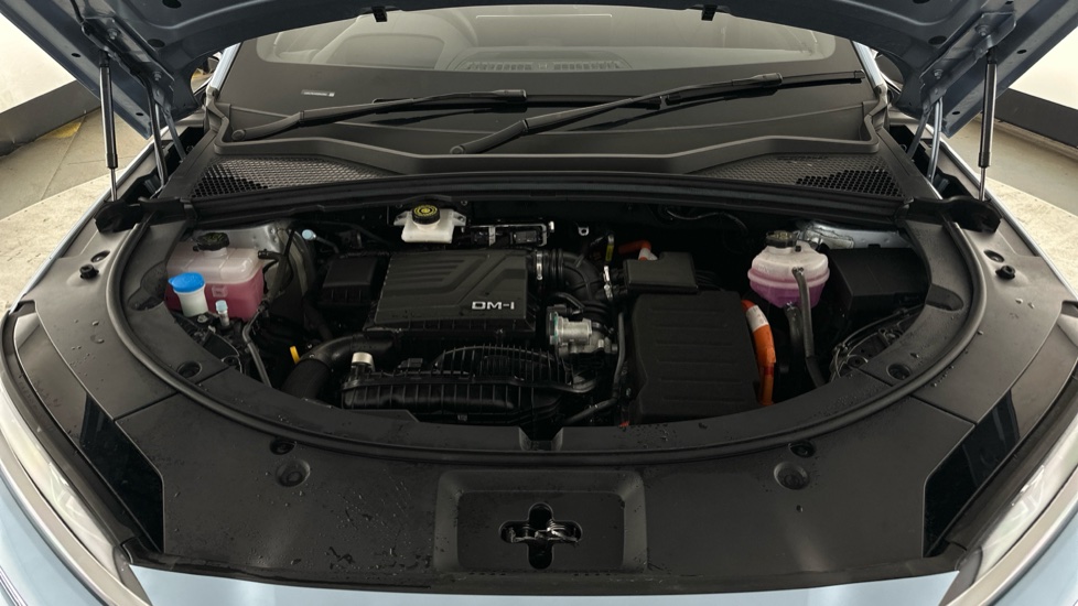 BYD Seal U 1.5 DM-i Comfort 5dr Auto Estate - Image 21