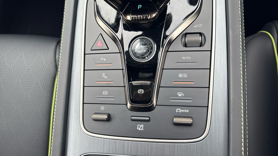 BYD Atto 3 150kW Design 60kWh 5dr Auto Electric Hatchback - Image 28