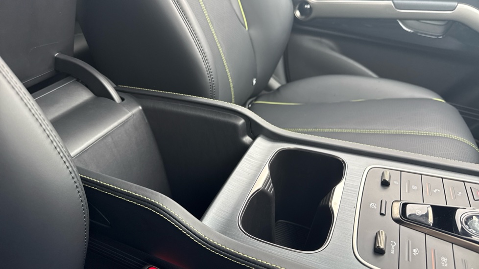 BYD Atto 3 150kW Design 60kWh 5dr Auto Electric Hatchback - Image 30