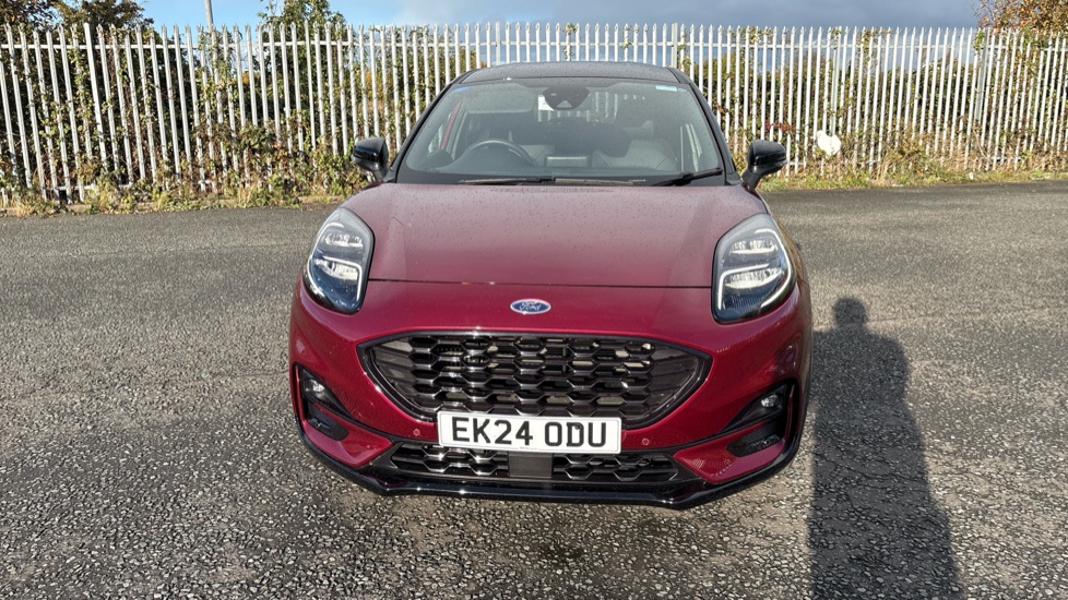 Ford Puma 1.0 EcoBoost Hybrid mHEV Vivid Ruby Ed 5dr DCT Petrol Hatchback - Image 8
