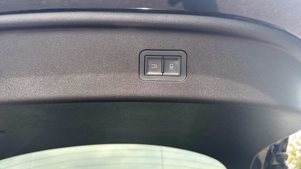 BYD Sealion 7 230kW Comfort 83kWh 5dr Auto Electric Estate - Image 31