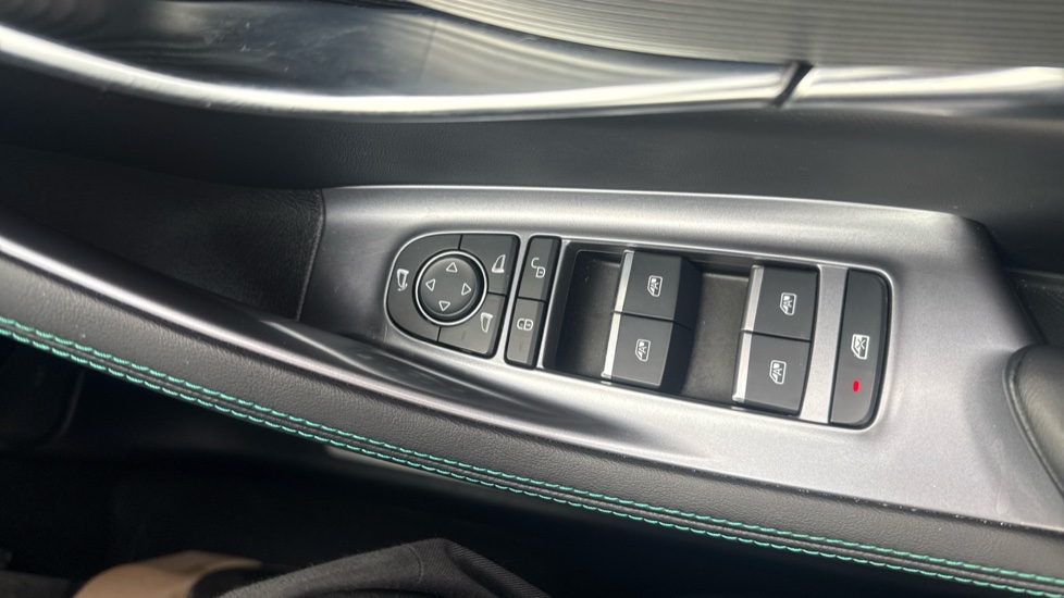 BYD Seal U 1.5 DM-i Comfort 5dr Auto Estate - Image 26