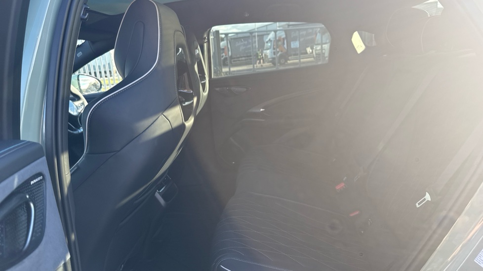BYD Seal 230kW Design 83kWh 4dr Auto Electric Saloon - Image 16