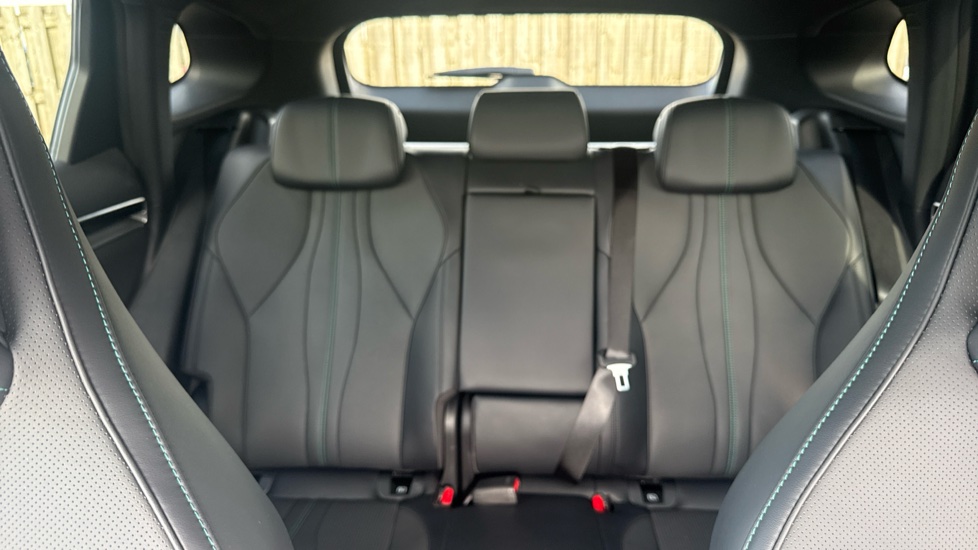 BYD Seal U 1.5 DM-i Comfort 5dr Auto Estate - Image 15