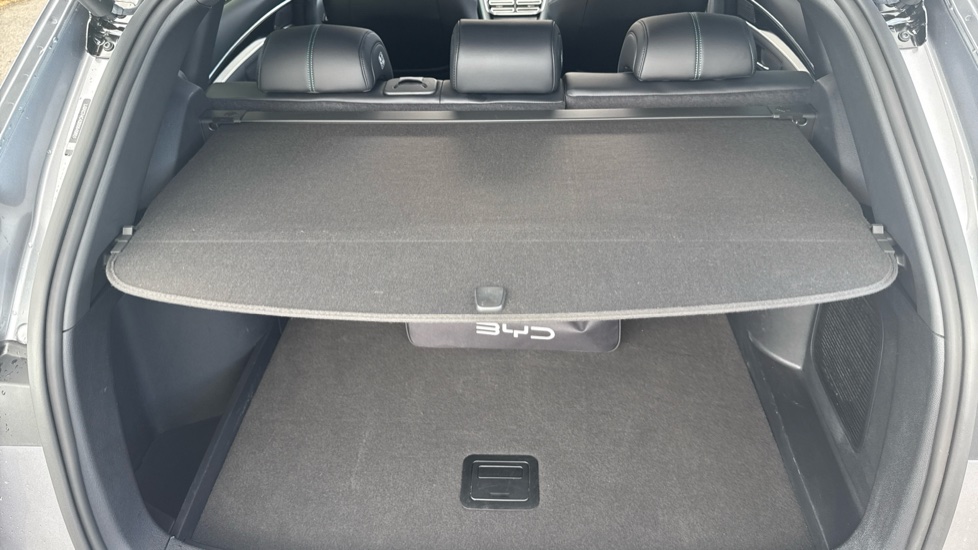 BYD Seal U 1.5 DM-i Comfort 5dr Auto Estate - Image 43
