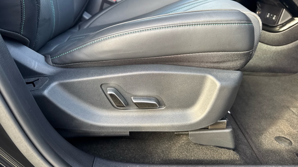 BYD Seal U 1.5 DM-i Comfort 5dr Auto Estate - Image 28