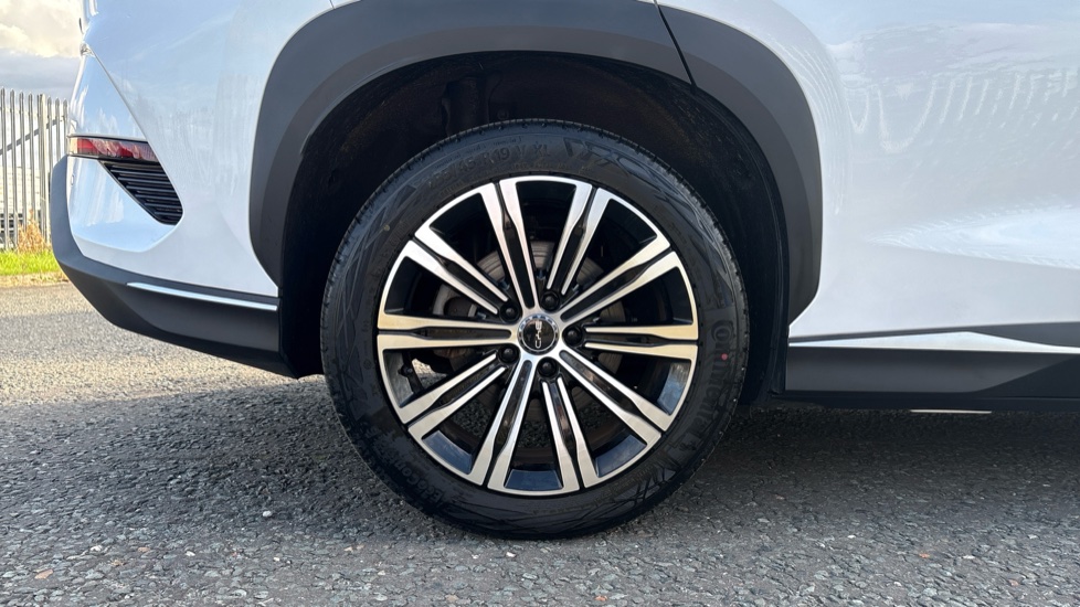BYD Sealion 7 230kW Comfort 83kWh 5dr Auto Electric Estate - Image 7