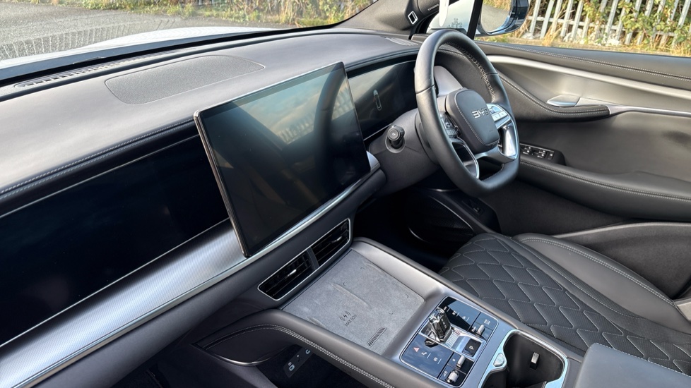 BYD Sealion 7 230kW Comfort 83kWh 5dr Auto Electric Estate - Image 9