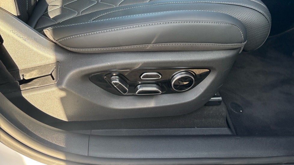 BYD Sealion 7 230kW Comfort 83kWh 5dr Auto Electric Estate - Image 30