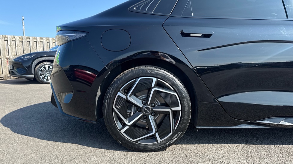 BYD Seal 390kW Excellence AWD 83kWh 4dr Auto Electric Saloon - Image 7