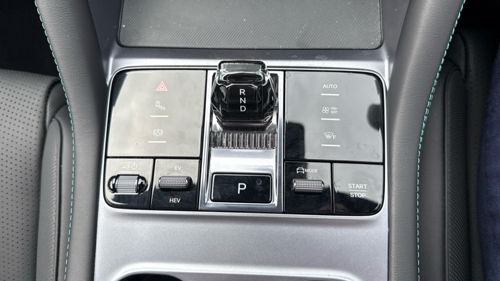 BYD Seal U 1.5 DM-i Comfort 5dr Auto Estate - Image 29