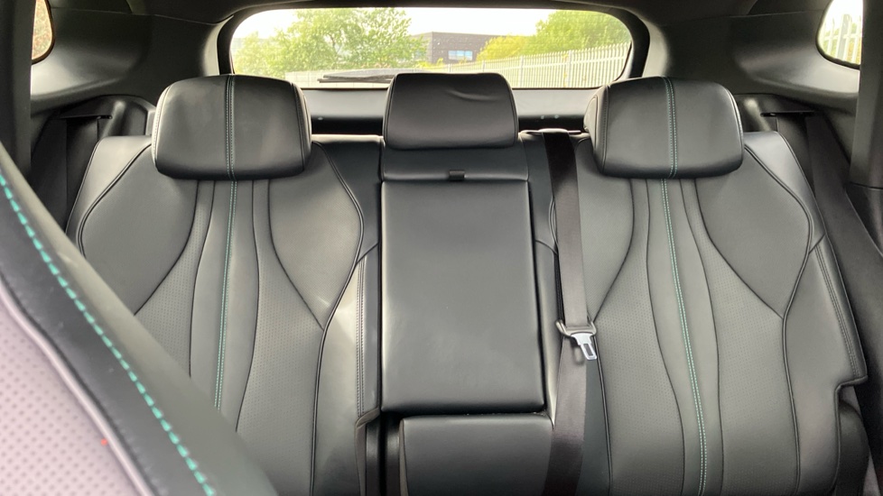 BYD Seal U 1.5 DM-i Comfort 5dr Auto Estate - Image 15