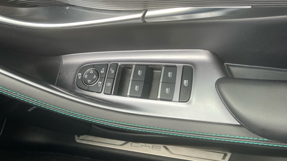 BYD Seal U 1.5 DM-i Comfort 5dr Auto Estate - Image 29