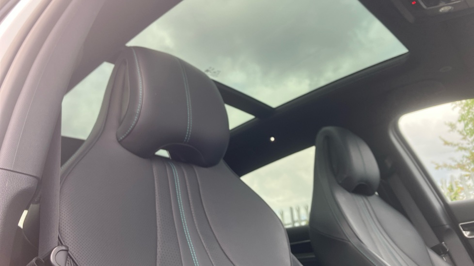 BYD Seal U 1.5 DM-i Comfort 5dr Auto Estate - Image 30