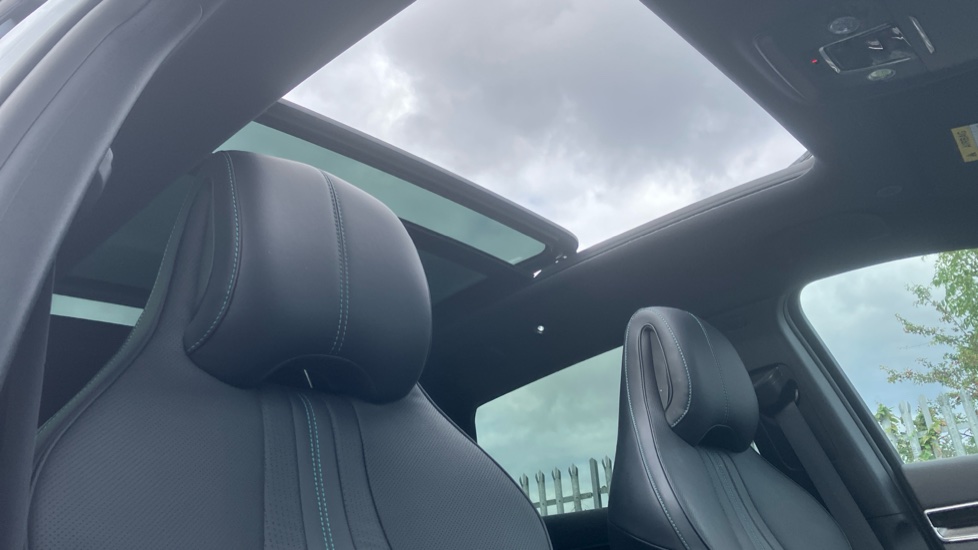 BYD Seal U 1.5 DM-i Comfort 5dr Auto Estate - Image 31