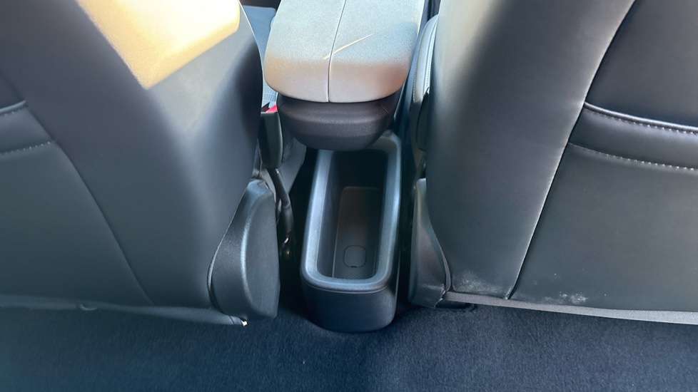 BYD Dolphin Surf 65kW Boost 43kWh 5dr Auto Electric Hatchback - Image 31