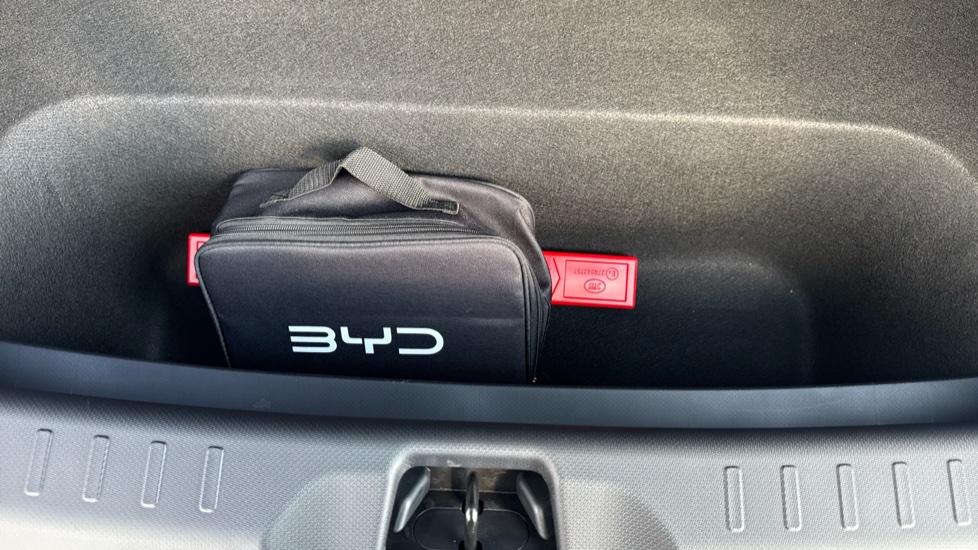 BYD Atto 3 Evo 230kW Design 75kWh 5dr Auto Electric Hatchback - Image 21