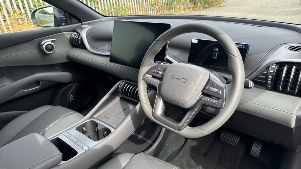 BYD Atto 3 Evo 230kW Design 75kWh 5dr Auto Electric Hatchback - Image 11