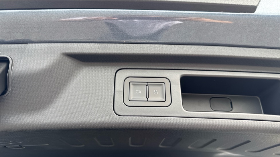 BYD Atto 3 Evo 230kW Design 75kWh 5dr Auto Electric Hatchback - Image 22