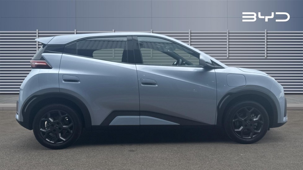 BYD Dolphin Surf 65kW Boost 43kWh 5dr Auto Electric Hatchback - Image 5