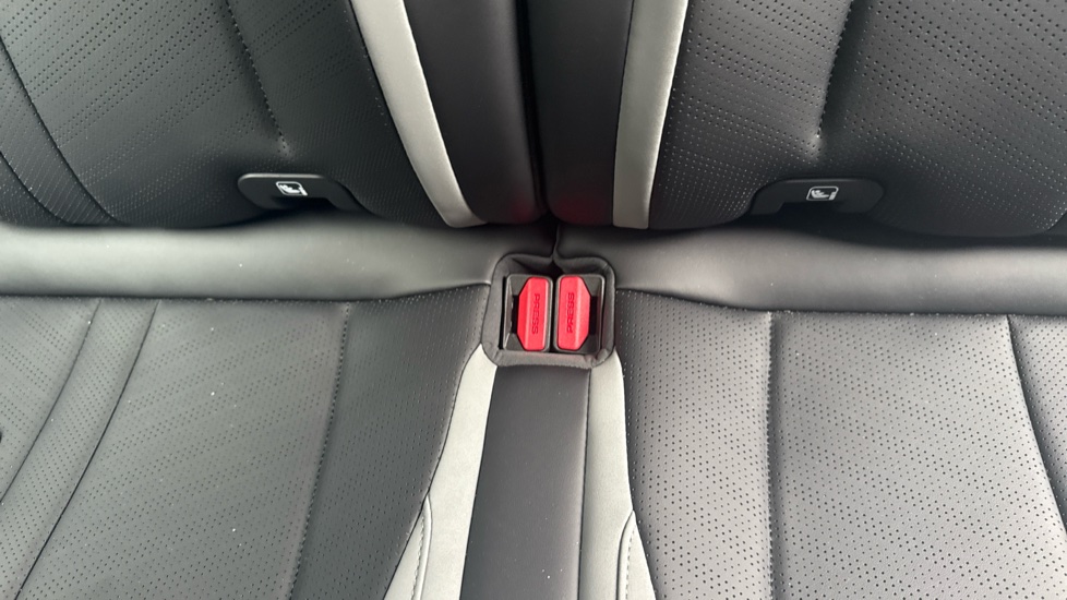 BYD Dolphin Surf 65kW Boost 43kWh 5dr Auto Electric Hatchback - Image 17