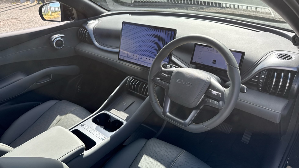 BYD Atto 3 Evo 230kW Design 75kWh 5dr Auto Electric Hatchback - Image 11