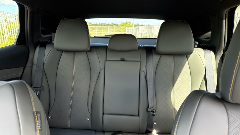 BYD Atto 3 Evo 230kW Design 75kWh 5dr Auto Electric Hatchback - Image 15