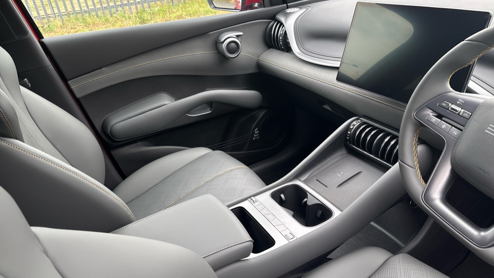 BYD Atto 3 Evo 230kW Design 75kWh 5dr Auto Electric Hatchback - Image 14