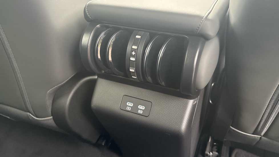 BYD Atto 3 Evo 230kW Design 75kWh 5dr Auto Electric Hatchback - Image 31