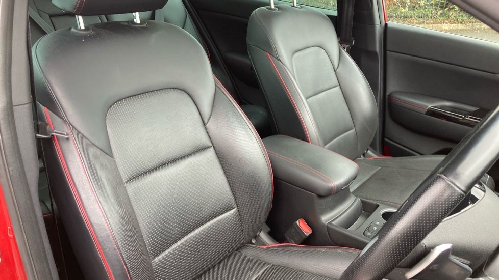 Kia Sportage 1.6T GDi GT-Line S 5dr DCT Auto [AWD] Petrol Estate - Image 40