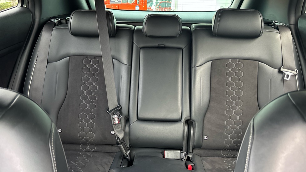 Kia Sportage 1.6T GDi HEV GT-Line 5dr Auto Hybrid Estate - Image 15