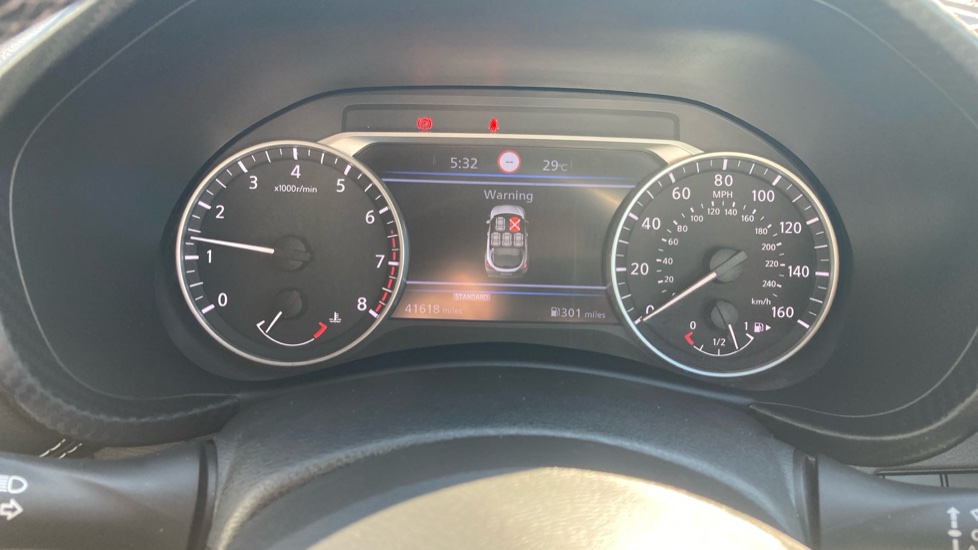 Nissan Juke 1.0 DiG-T 114 N-Connecta 5dr Petrol Hatchback - Image 18