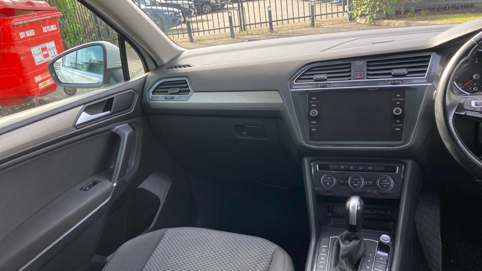 Volkswagen Tiguan Allspace 2.0 TDI Match 5dr DSG Diesel Estate - Image 14