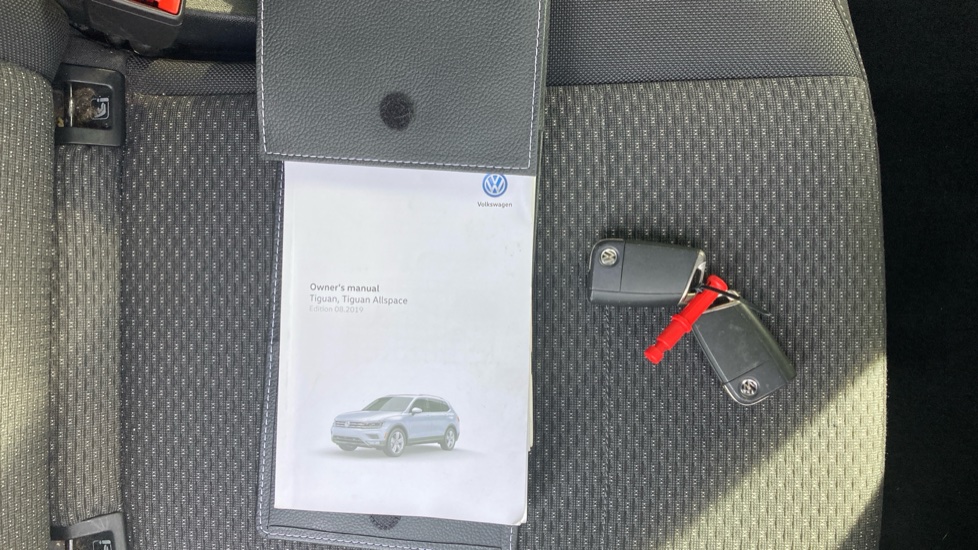 Volkswagen Tiguan Allspace 2.0 TDI Match 5dr DSG Diesel Estate - Image 19
