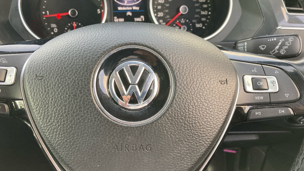 Volkswagen Tiguan Allspace 2.0 TDI Match 5dr DSG Diesel Estate - Image 33